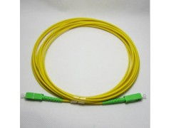 光纤跳线 连接数字世界的精密纽带